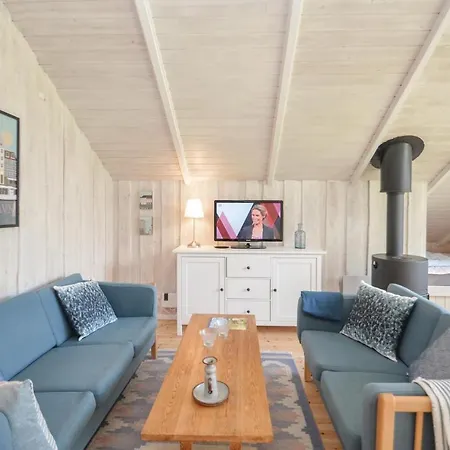 2 Bedroom Gorgeous In Vaeggerlose * Boto By