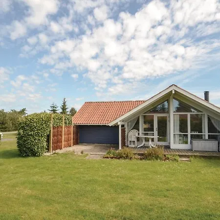Holiday home 2 Bedroom Gorgeous In Vaeggerlose